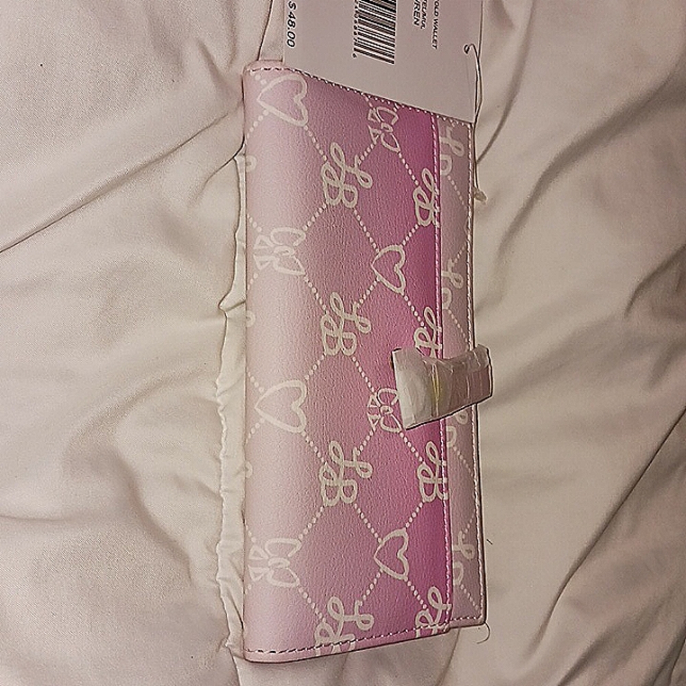 Betsey Johnson bi-fold wallet